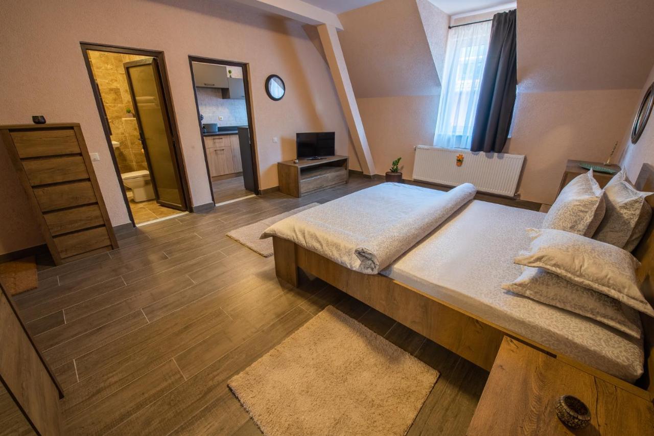 Braun Residence Săcele Екстериор снимка